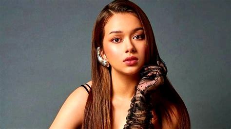 rebecca nyepong|Video Syur Mirip Dirinya Beredar Kembali, Rebecca Klopper .